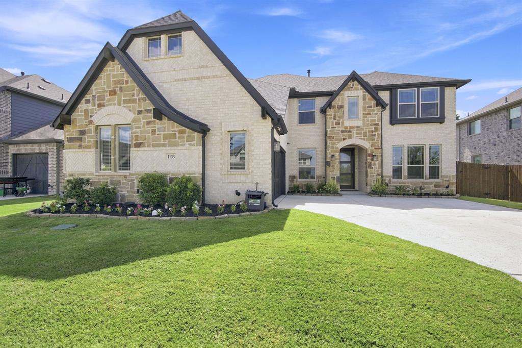1133 Cardinal Drive
