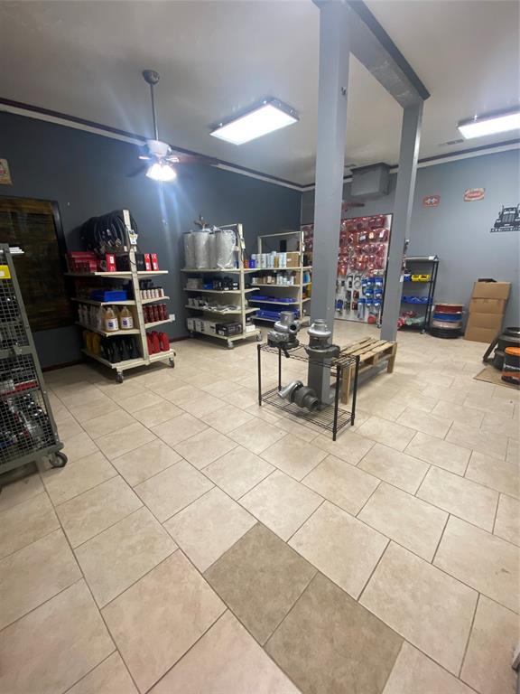 Corsicana - Commercial Sale