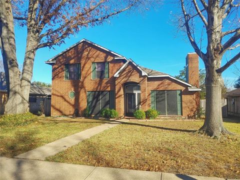 Photo of 5430 Blue Cove Drive, Garland, TX 75043 (MLS # 21158272)