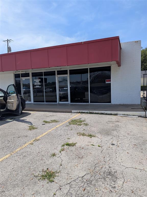 Springdale Add - Commercial Sale