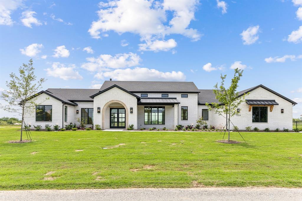 1324 Streetman Road