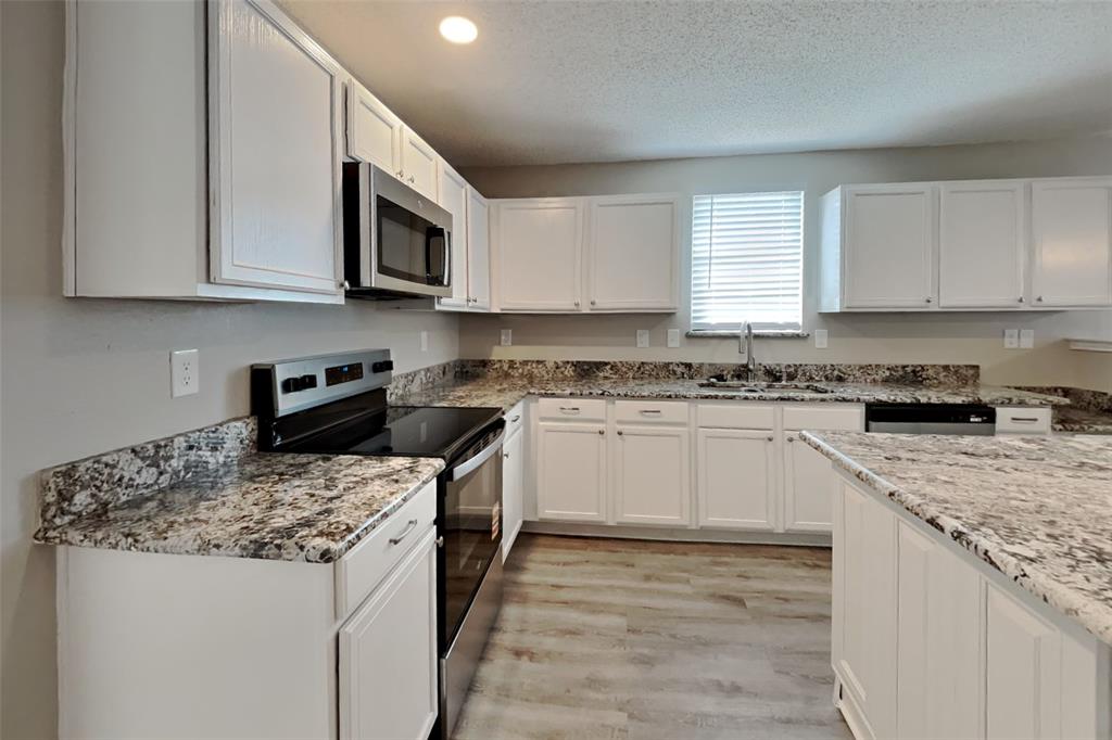 Harris Crossing Ph I - Residential Lease