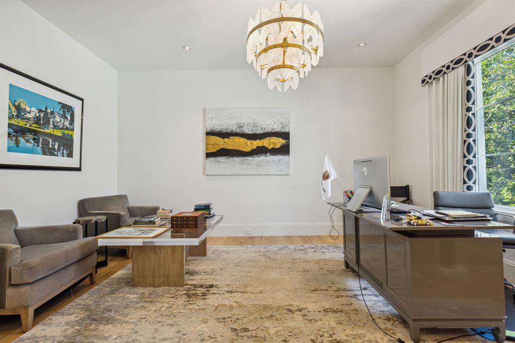 Stratford Manor - Residential