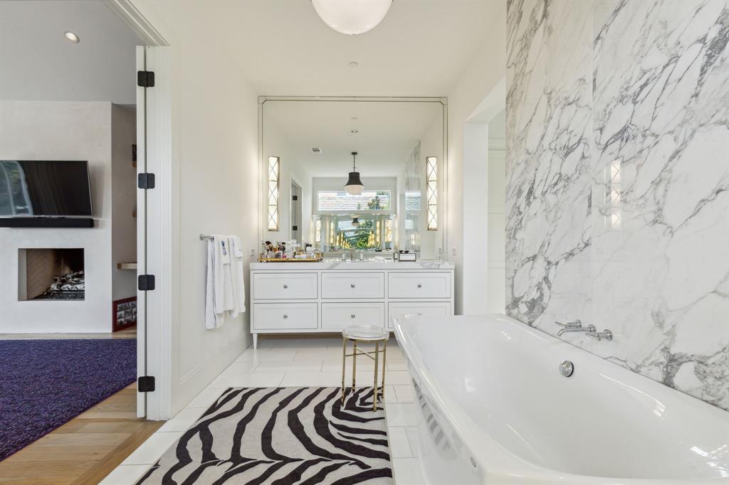 Stratford Manor - Residential