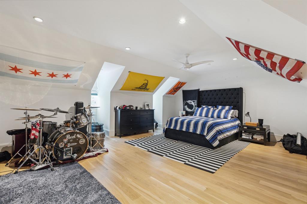 Stratford Manor - Residential