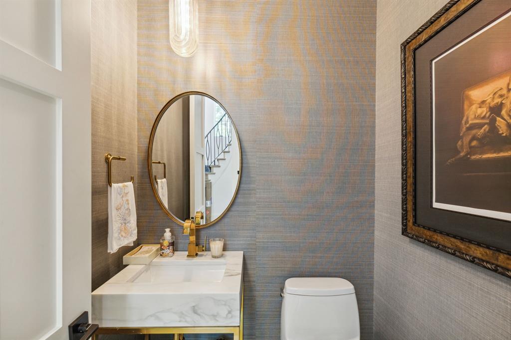 Stratford Manor - Residential