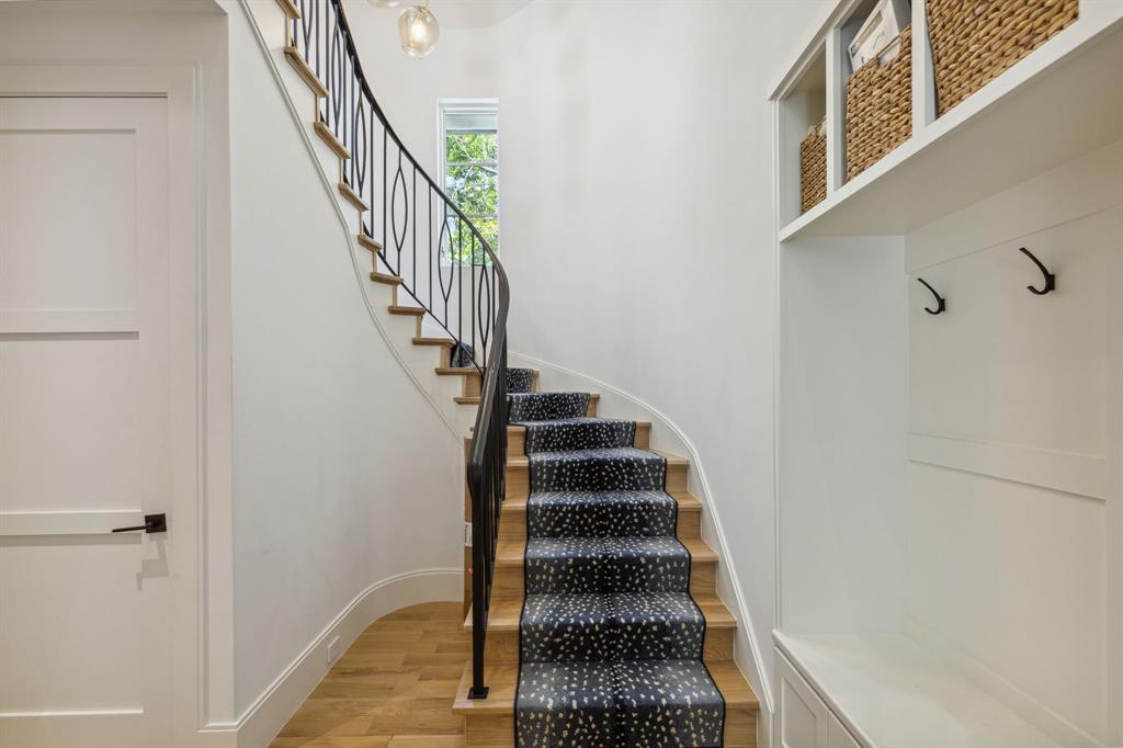 Stratford Manor - Residential