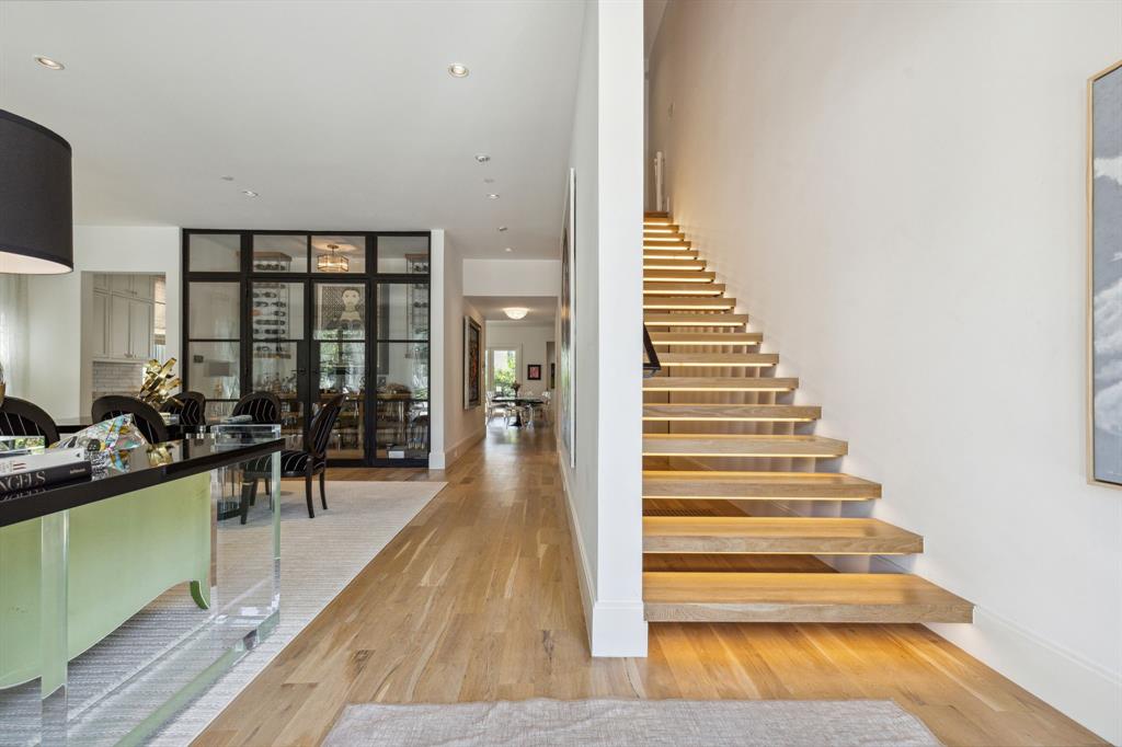 Stratford Manor - Residential