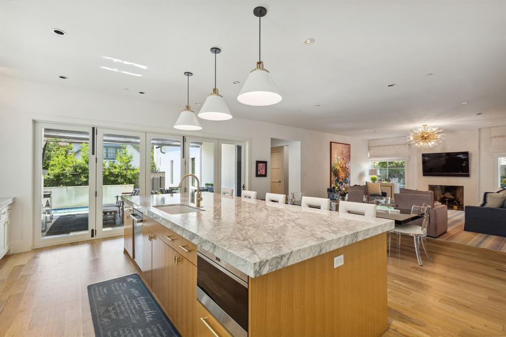 Stratford Manor - Residential