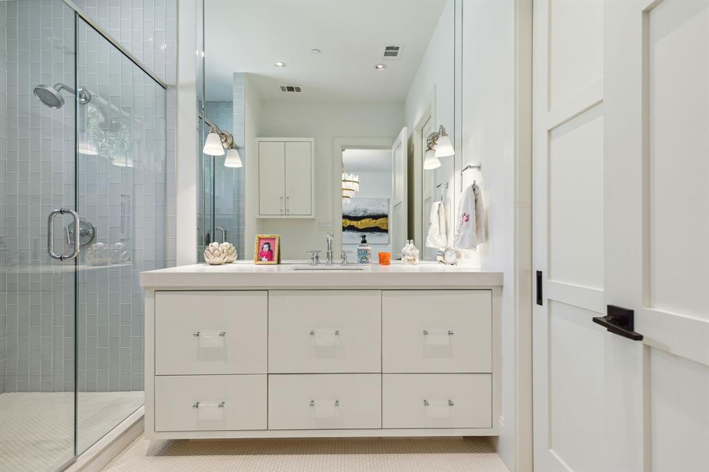 Stratford Manor - Residential