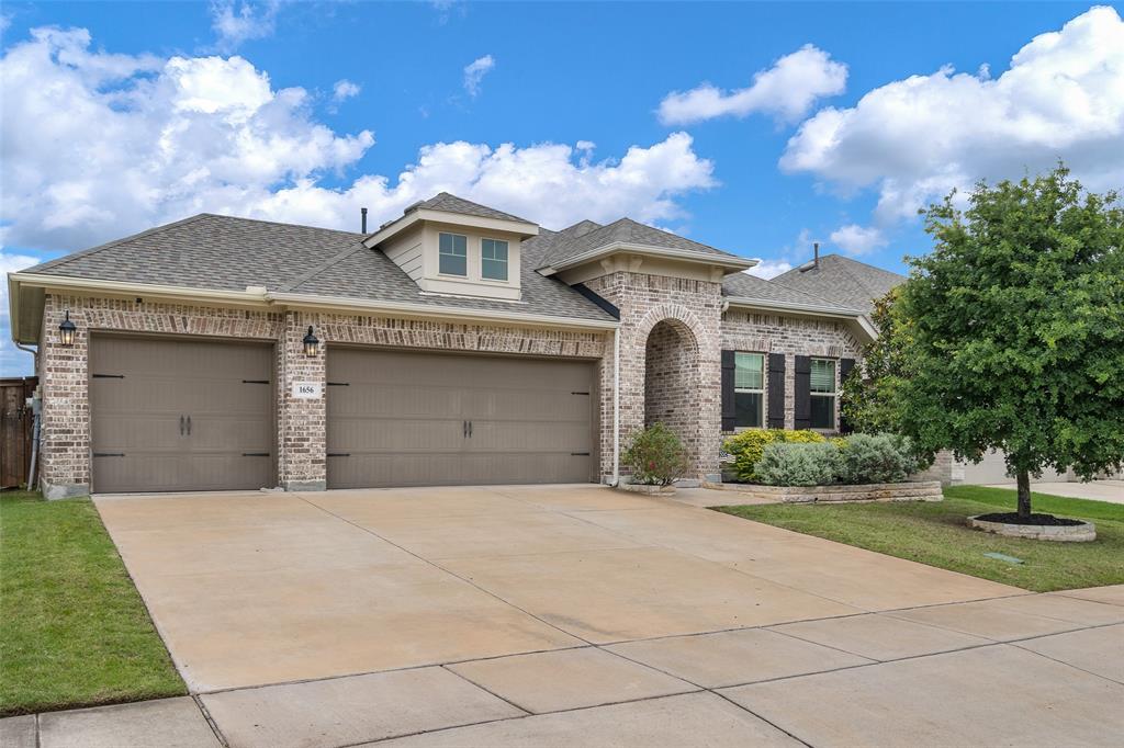 1656 Deerpath Drive