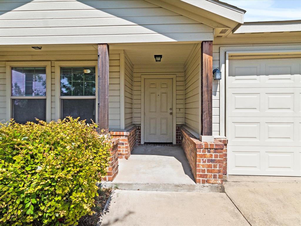 2839 Saint David Drive
