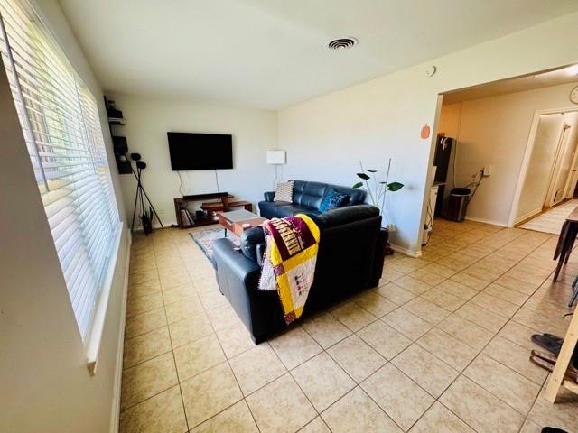 Miller & Stemmons Add - Residential Lease