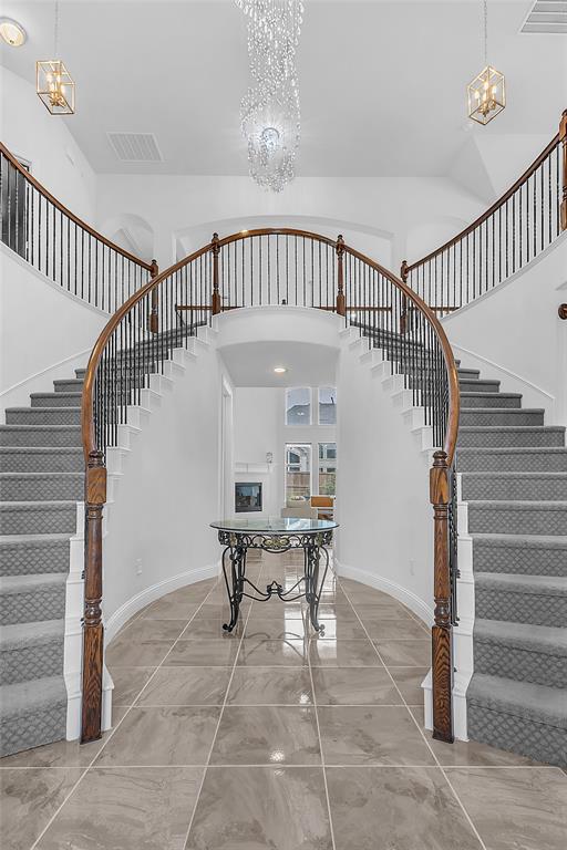 2825 River Bend Place