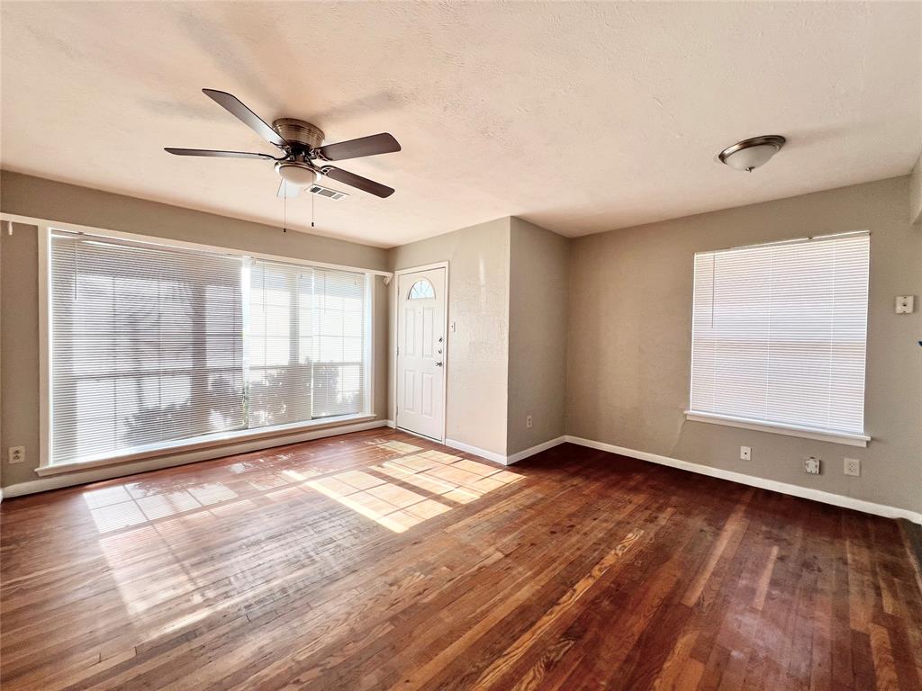 Arlington Estates Add - Residential Lease