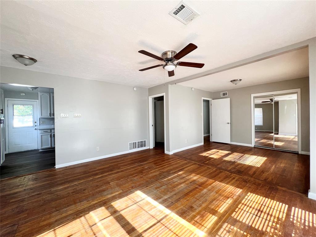 Arlington Estates Add - Residential Lease