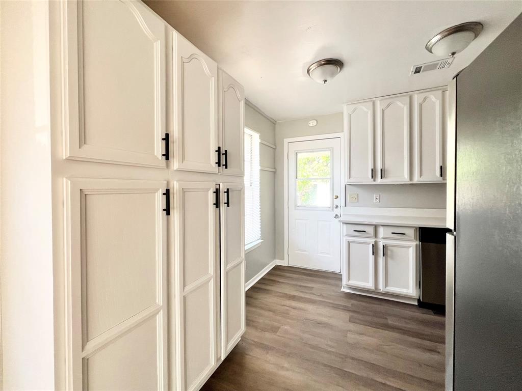 Arlington Estates Add - Residential Lease