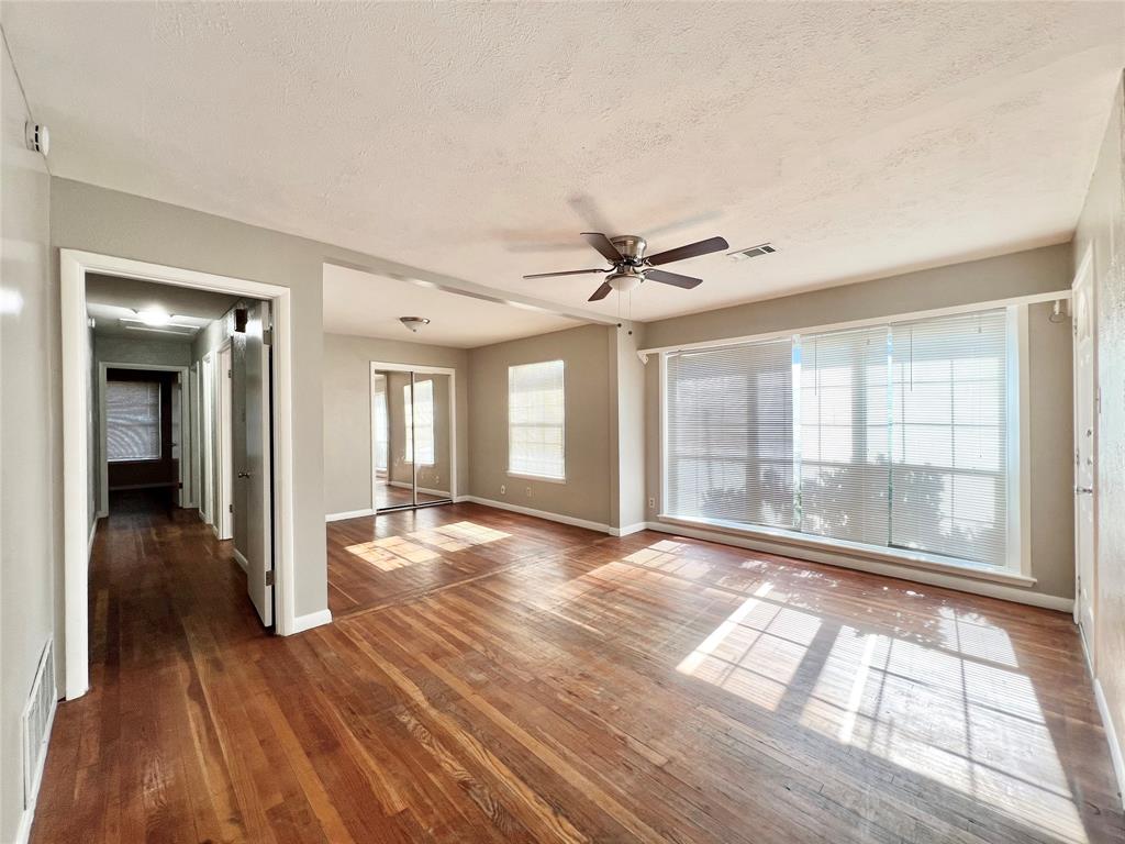 Arlington Estates Add - Residential Lease