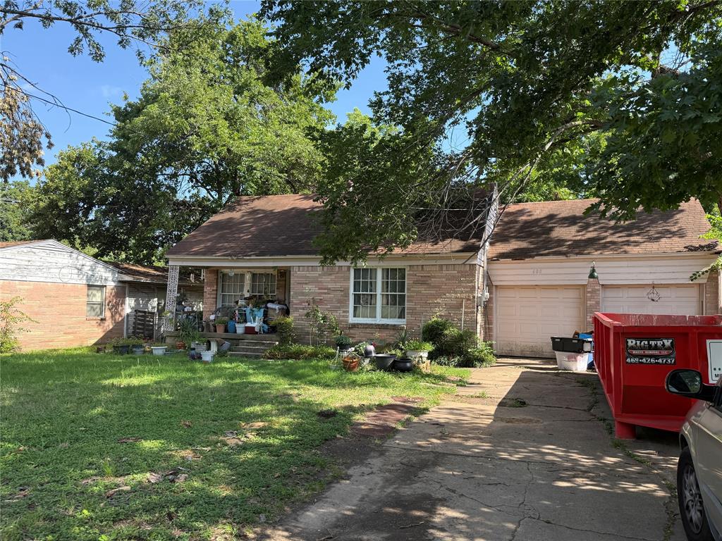 608 W 8th Street