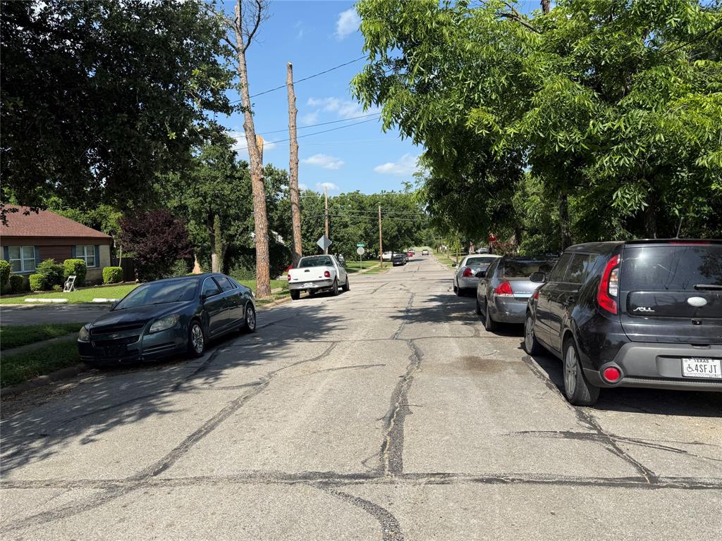 608 W 8th Street