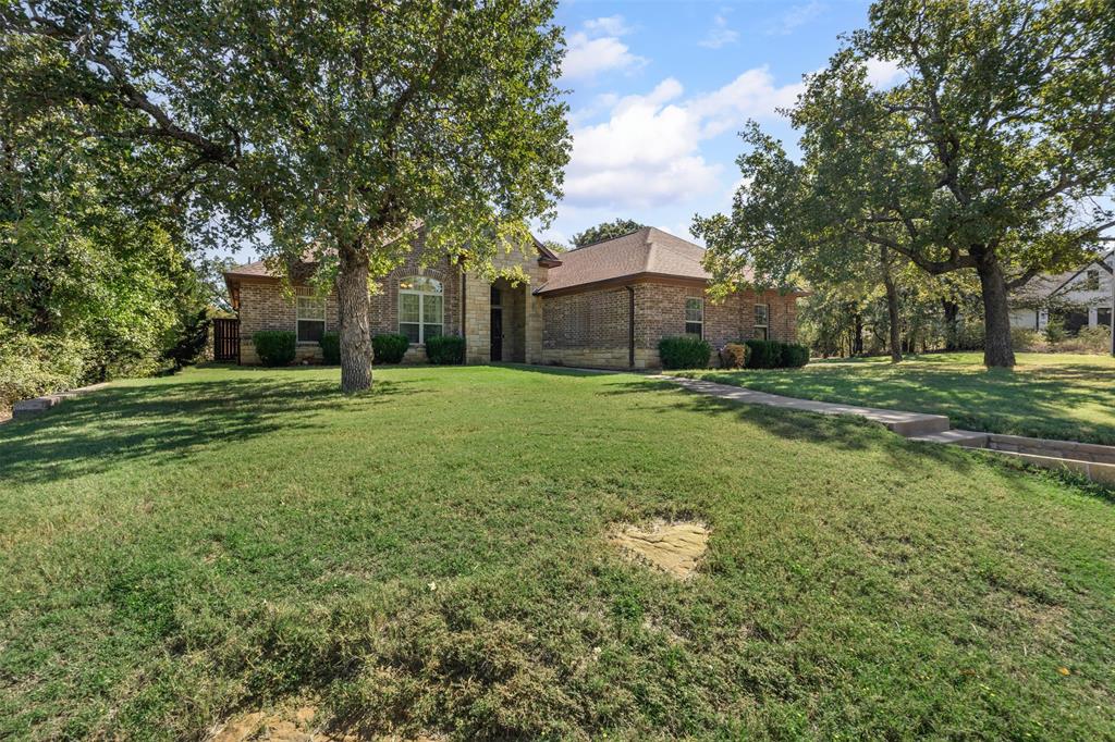 1505 Cross Oaks Court