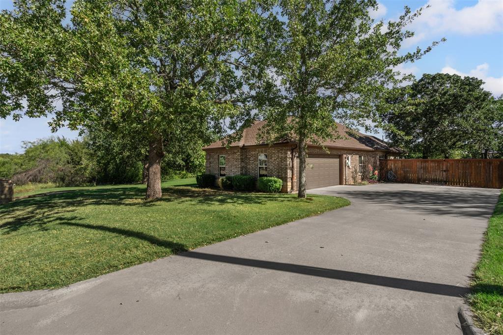 1505 Cross Oaks Court