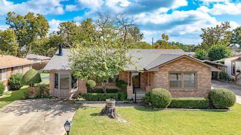 Photo of 3210 Sheridan Drive, Garland, TX 75041 (MLS # 21091669) Photo of 3210 Sheridan Drive, Garland, TX 75041 (MLS # 21091669)