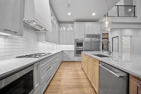 Tiny photo for 5861 Meletio Lane, Dallas, TX 75230 (MLS # 21024183)