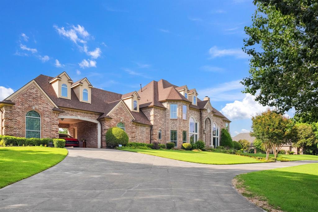 508 Moraine Way