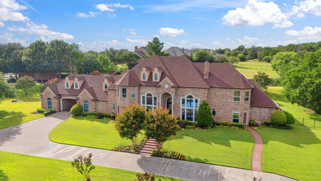 508 Moraine Way