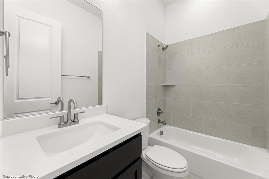 2105 Clairmount Drive