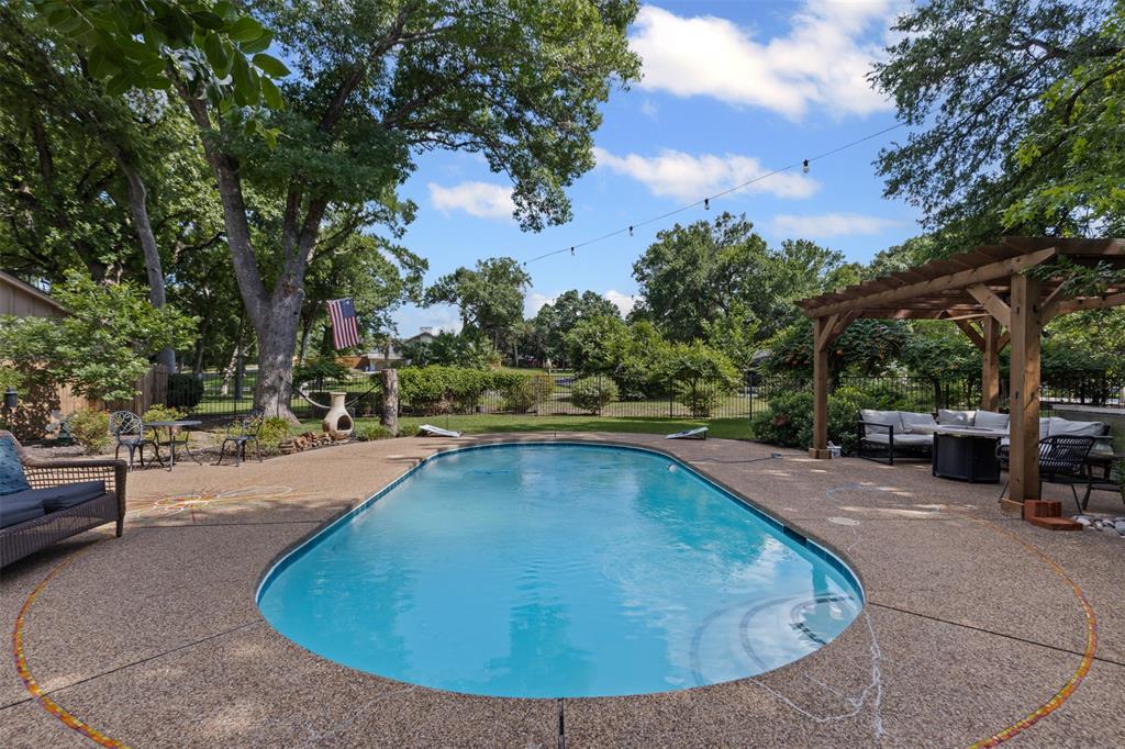 Oak Leaf, Texas 75154, United States, 3 Bedrooms Bedrooms, ,3 BathroomsBathrooms,Residential,Active,149132