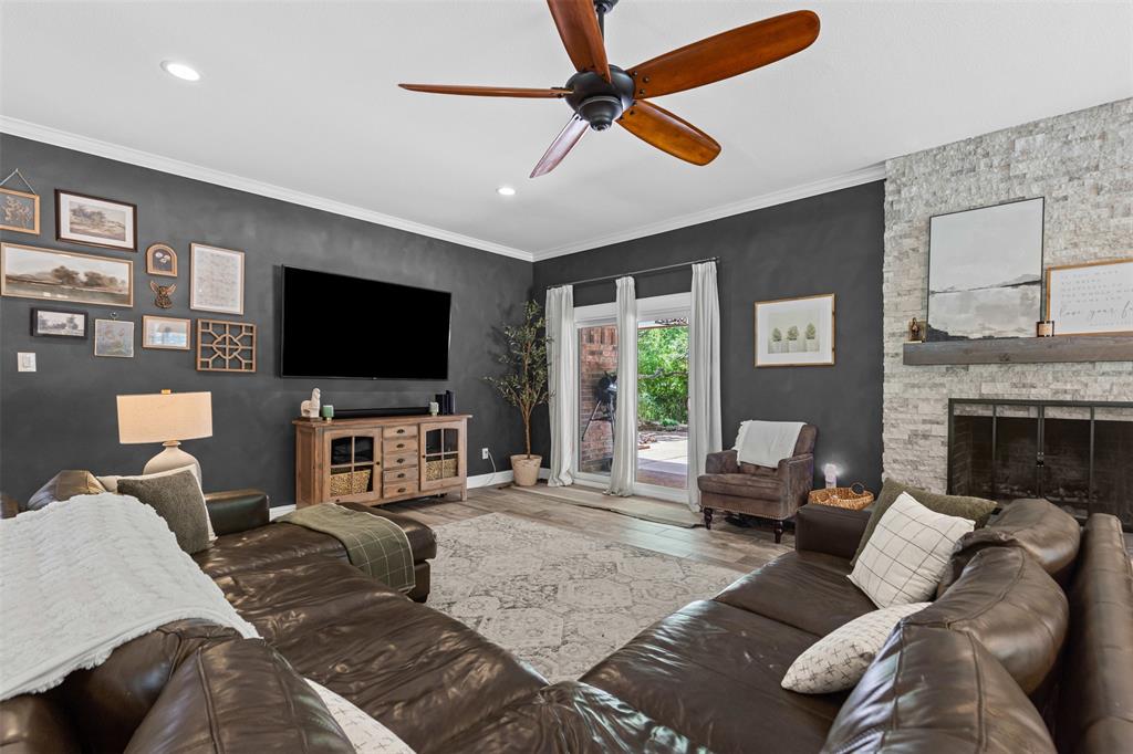 Oak Leaf, Texas 75154, United States, 3 Bedrooms Bedrooms, ,3 BathroomsBathrooms,Residential,Active,149132