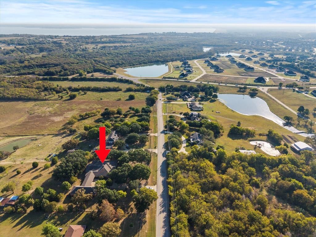 Photo of 359 Town East Boulevard, Sunnyvale, TX 75182 (MLS # 21085256)