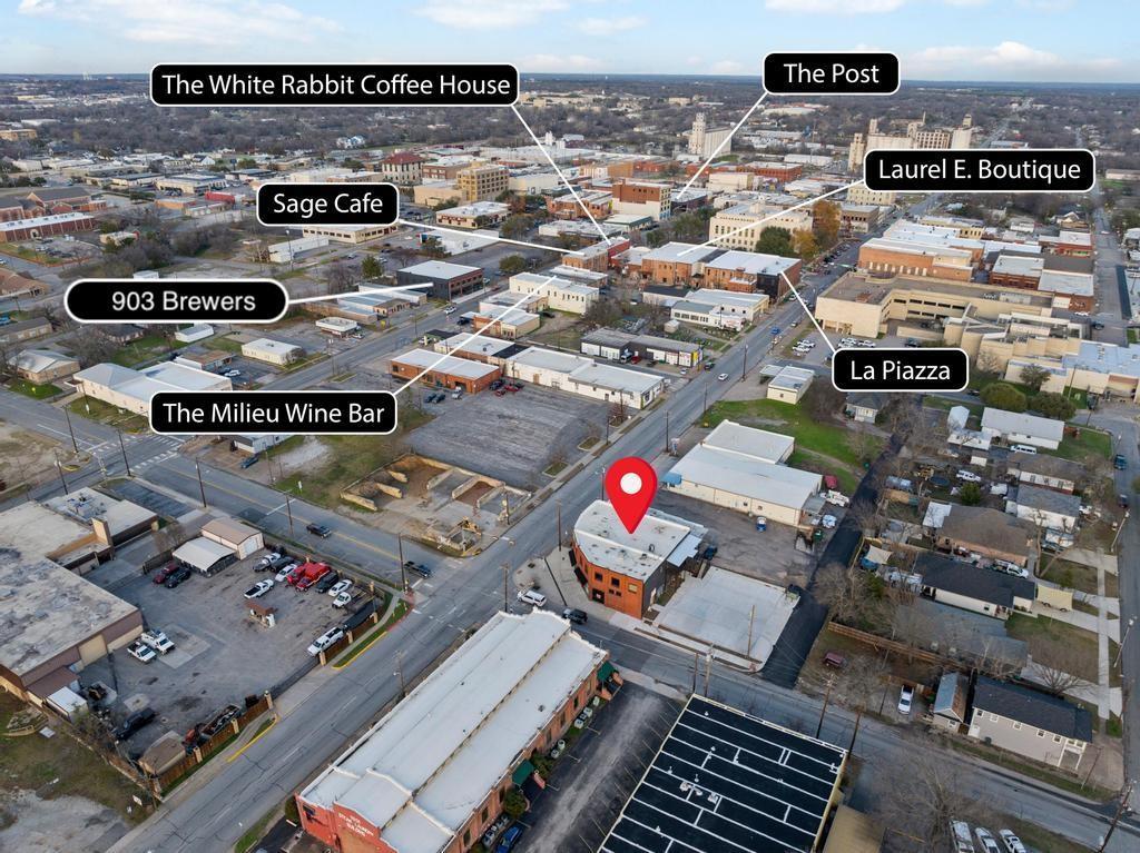 330 W Lamar Street 101