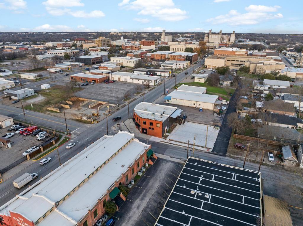 Loving A R Add - Commercial Lease