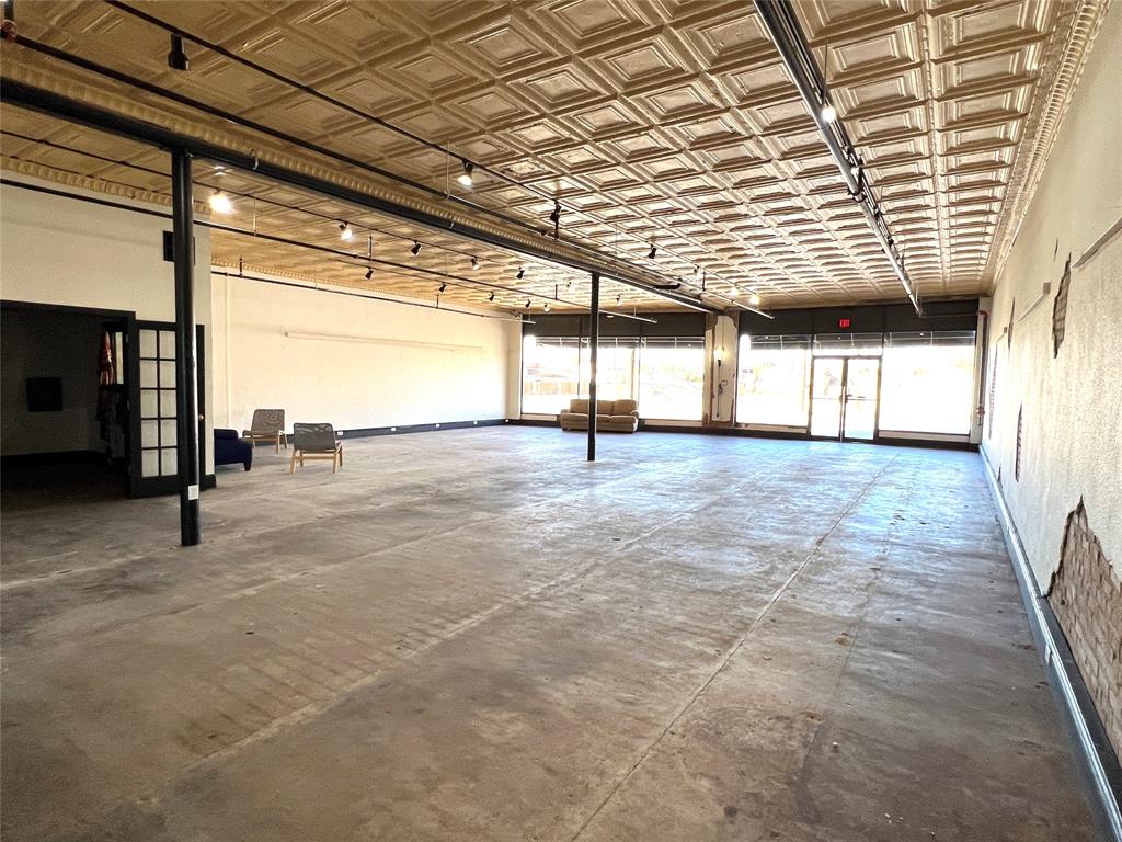 Loving A R Add - Commercial Lease