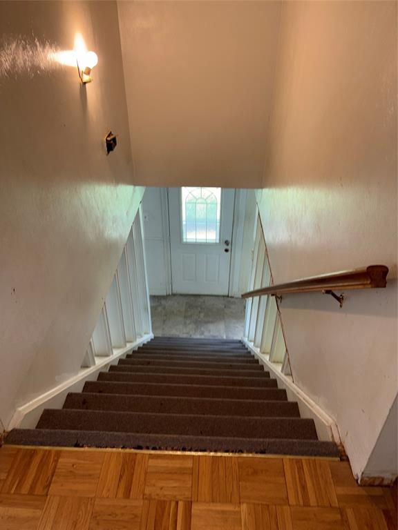 Crestmoor Park - Residential