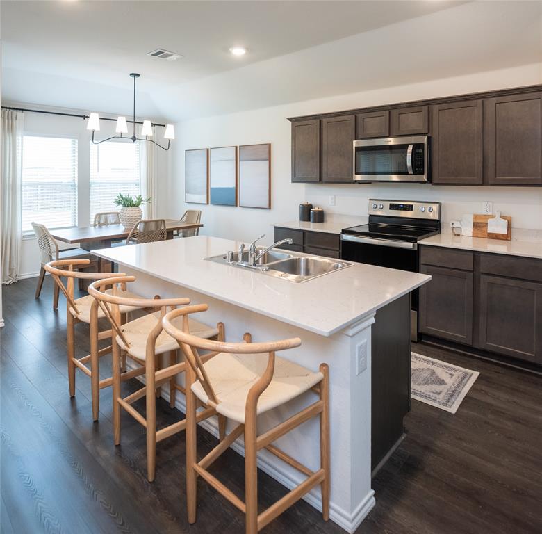 Magnolia Ph 6 - Residential