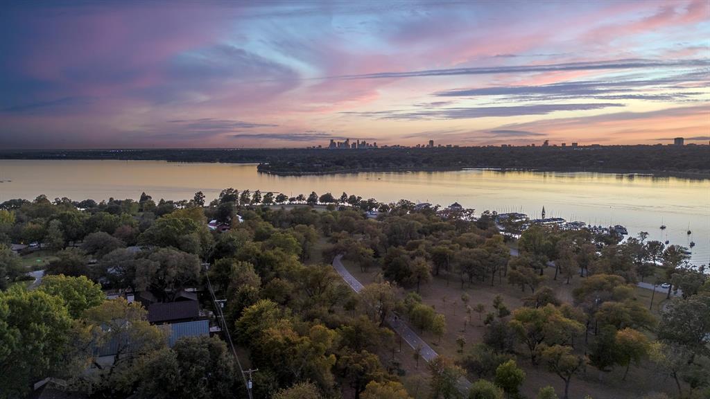 Lake Highlands - Residential