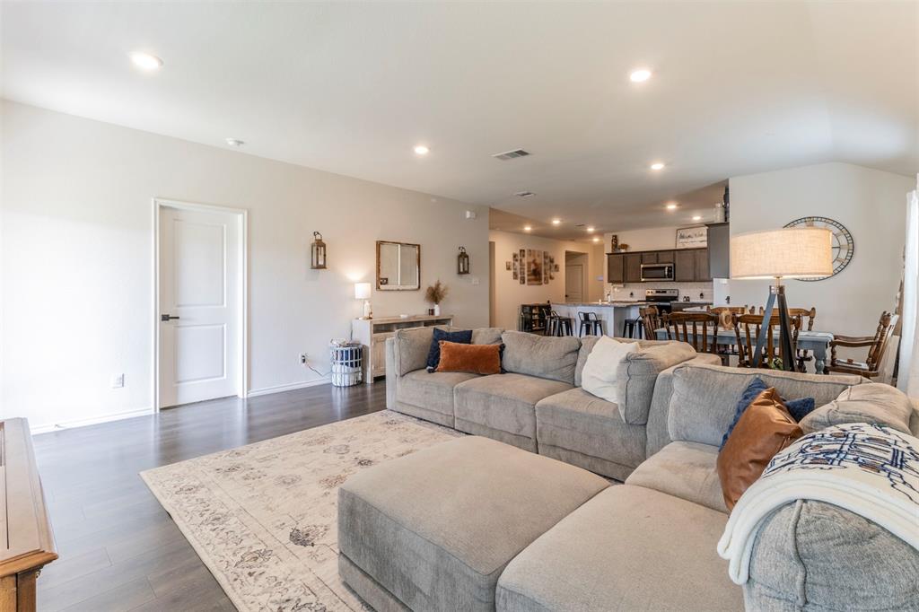 1309 Hutchings Court