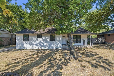 Photo of 3423 Boulder Drive, Dallas, TX 75233 (MLS # 21372976)