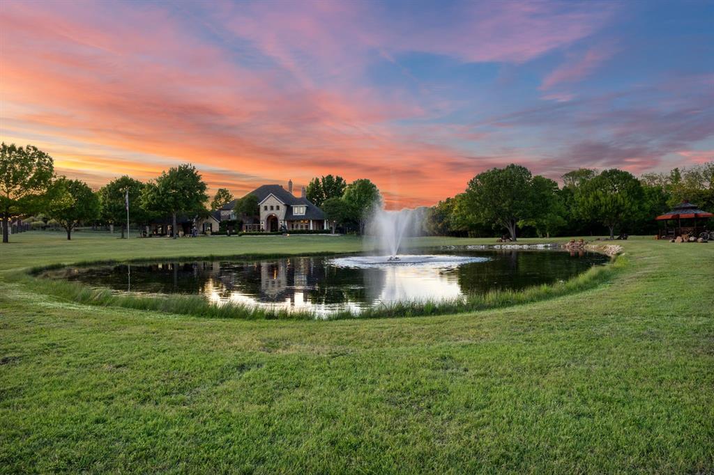 725 Locust Drive