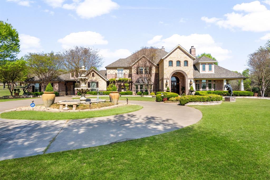 725 Locust Drive