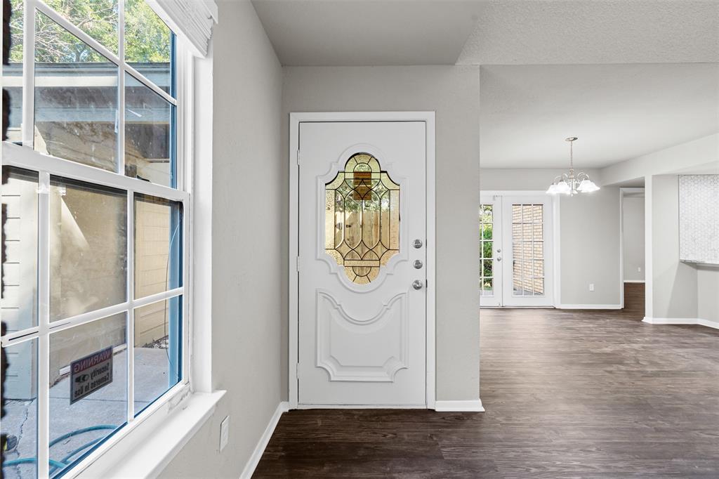 Arlington, Texas 76001, United States, 2 Bedrooms Bedrooms, ,2 BathroomsBathrooms,Residential,Active,201167