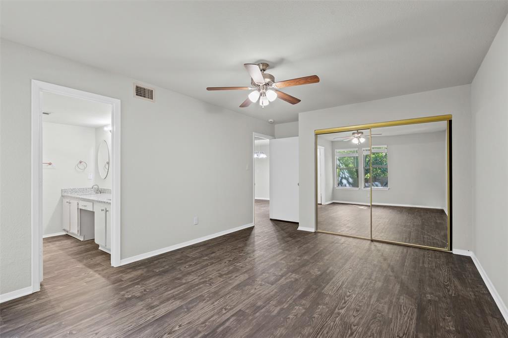 Arlington, Texas 76001, United States, 2 Bedrooms Bedrooms, ,2 BathroomsBathrooms,Residential,Active,201167