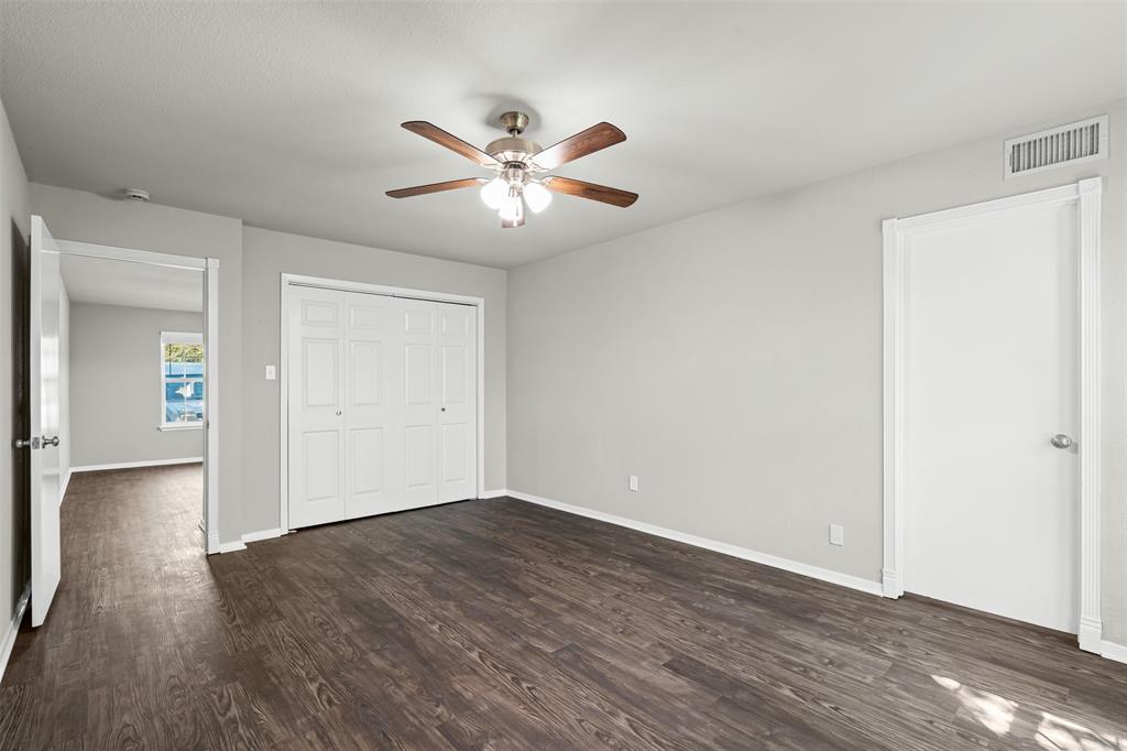 Arlington, Texas 76001, United States, 2 Bedrooms Bedrooms, ,2 BathroomsBathrooms,Residential,Active,201167