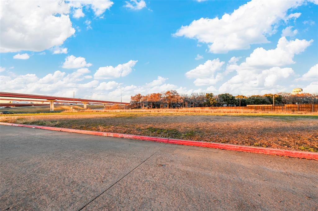 Central Commerce Center - Commercial Sale