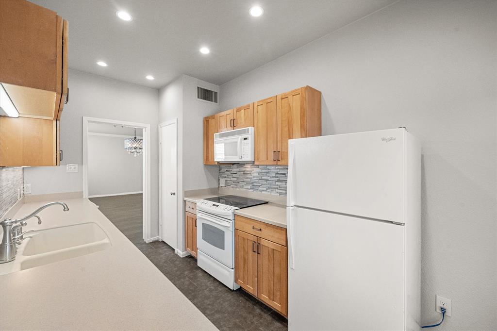 Royale Orleans North Condo - Residential Lease