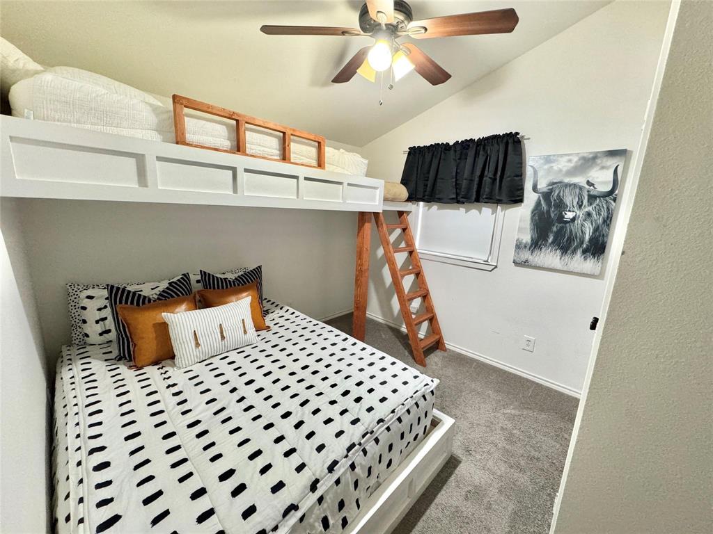 Moss Lake Estate - Residential